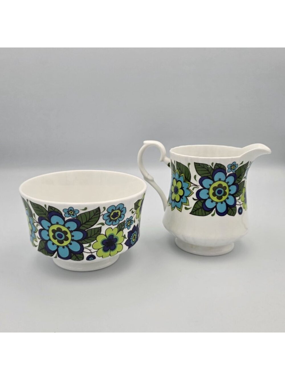 Mayfair Fine Bone China Creamer Sugar Bowl Set Groovy Floral Pattern Blue Green
